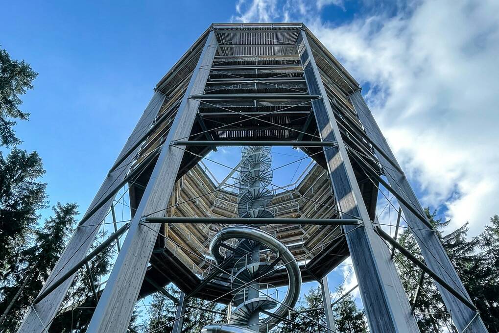 Baumwipfelpfad Lipno – die unvergessliche Aussicht und das einzigartige Erlebnis im Herzen der Natur